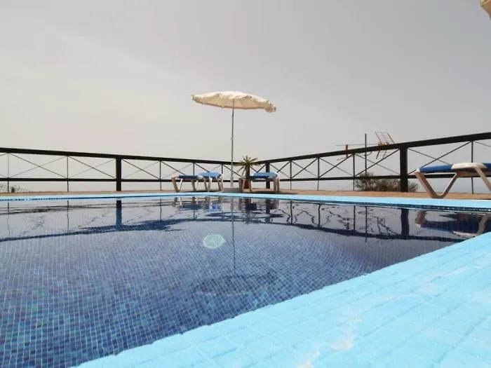 Cercado Del Medio, Chalet Con Piscina Privada أذيخي