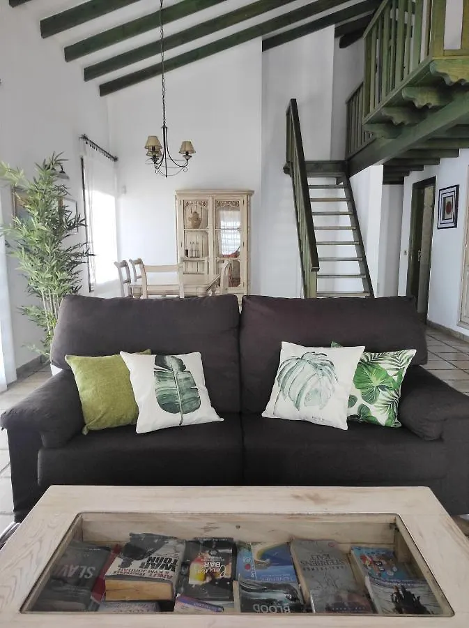 CERCADO DEL MEDIO, CHALET con PISCINA PRIVADA Costa Adeje  Villa Costa Adeje (Tenerife)